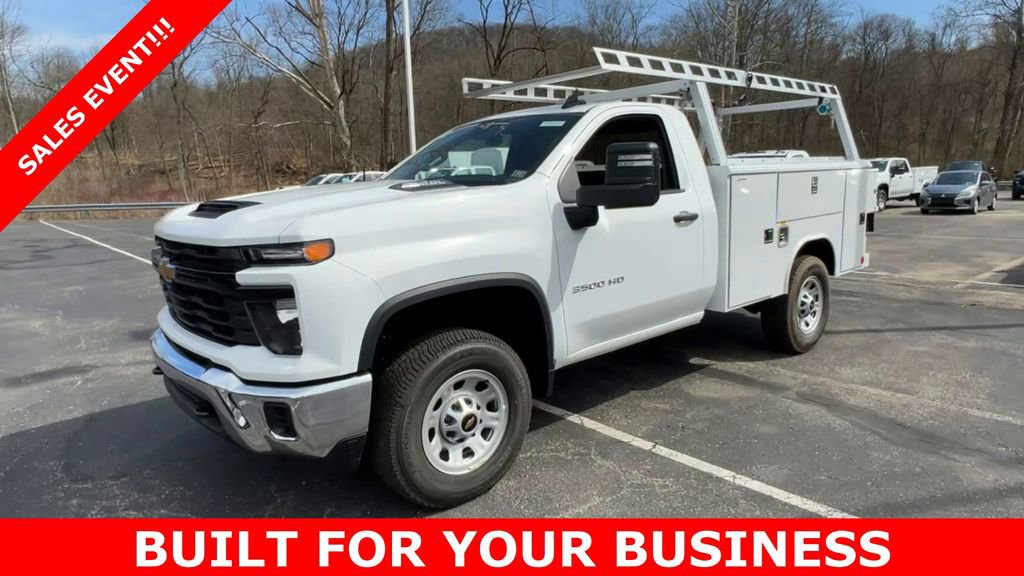 2024 Chevrolet Silverado 3500HD Work Truck photo 4