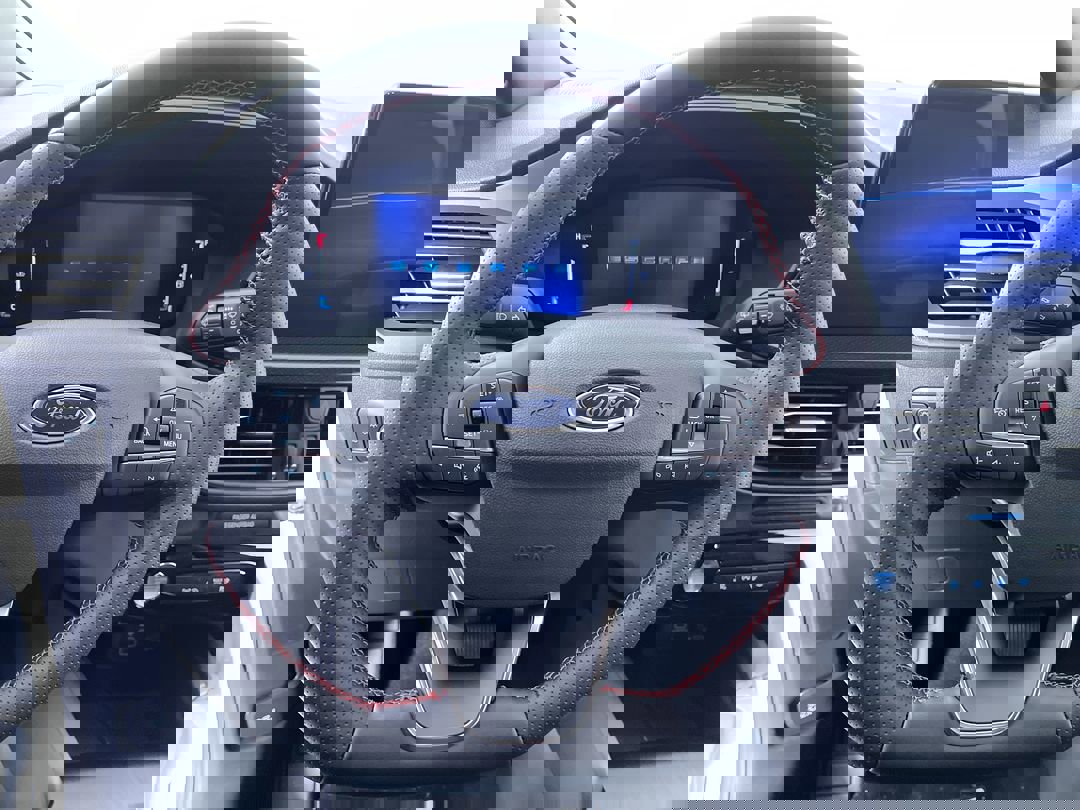 2025 Ford Escape photo 12