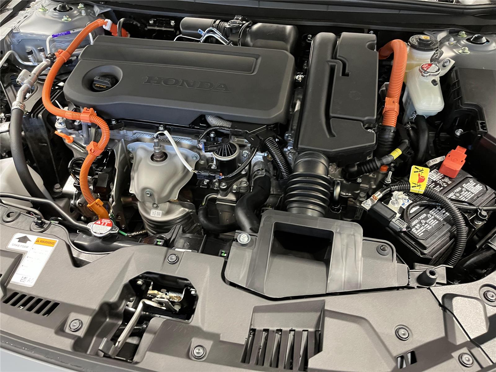 2025 Honda Accord Hybrid Touring photo 11