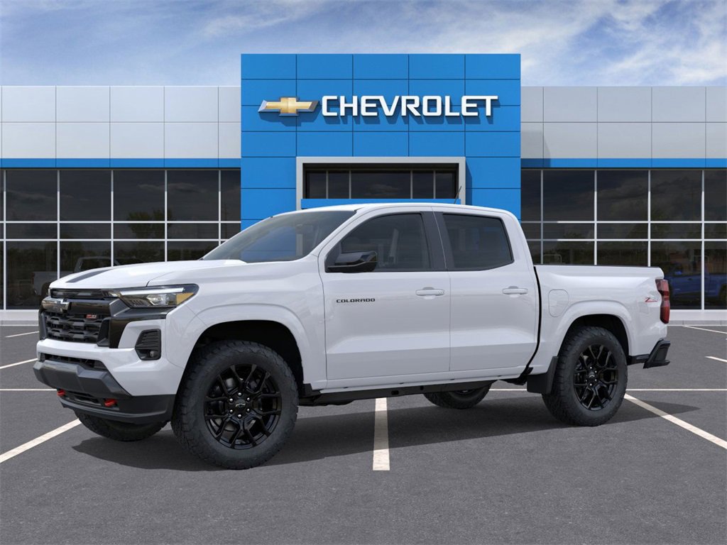 2026 Chevrolet Colorado Z71 photo 2
