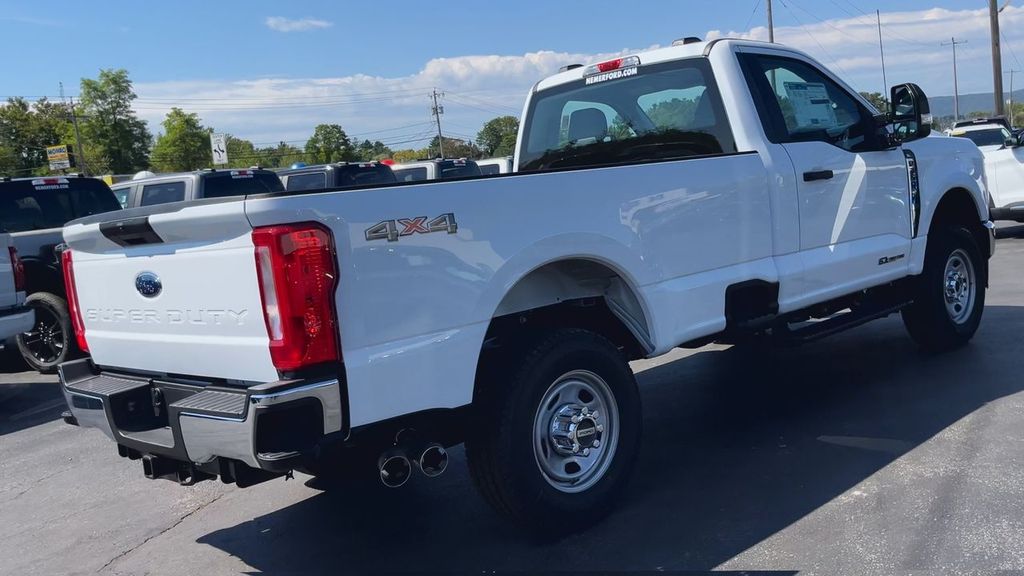 2026 Ford F-350 XL photo 3