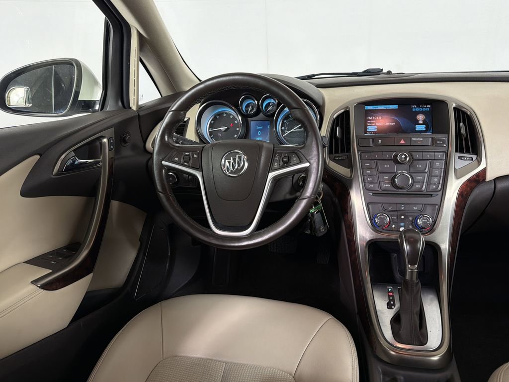 2013 Buick Verano Base photo 18