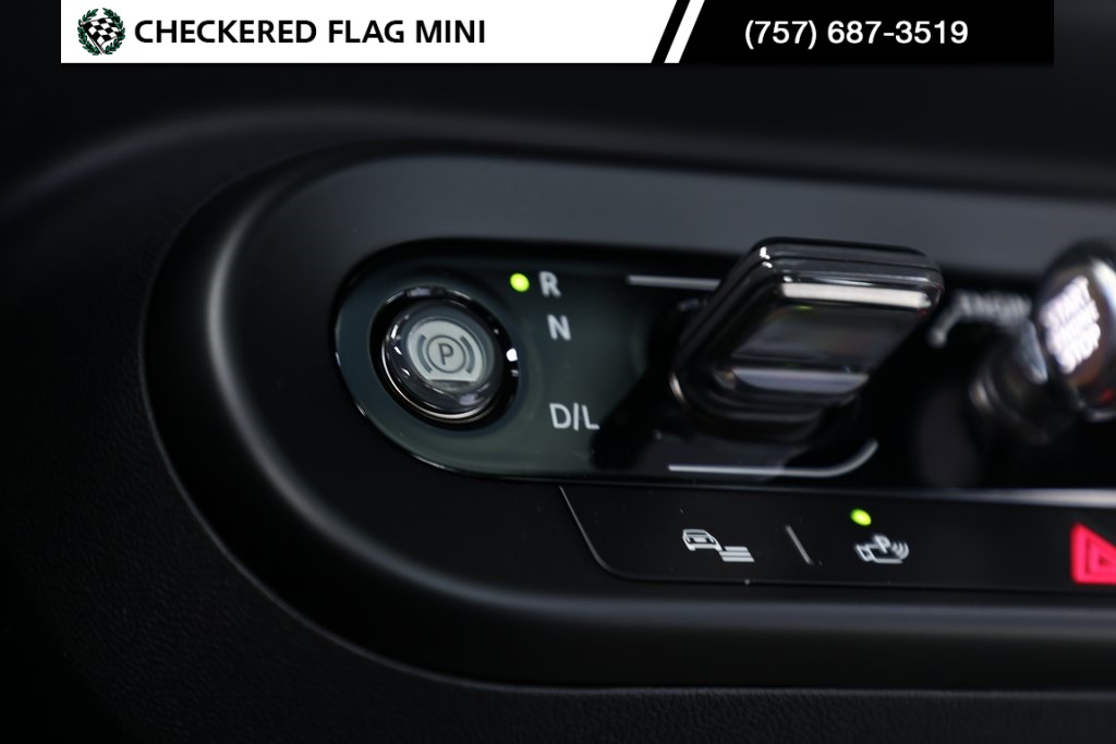 2025 Mini Cooper S Iconic photo 31