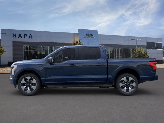 2023 Ford F-150 Lightning Platinum photo 3