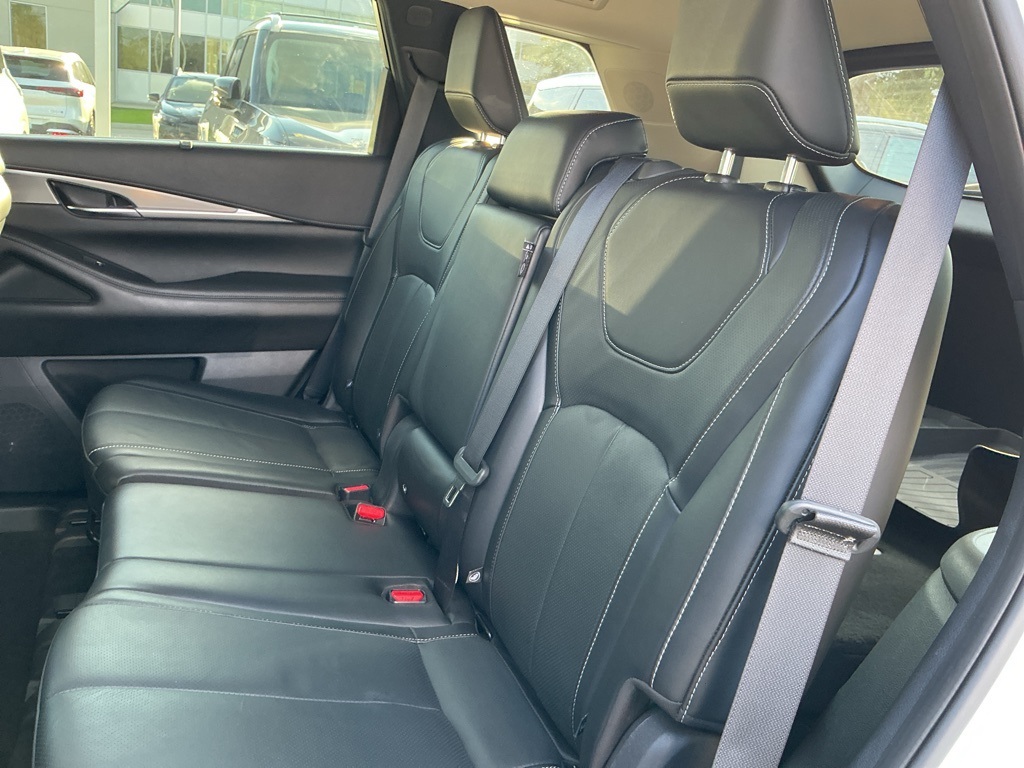 2023 Infiniti QX60 Luxe photo 24