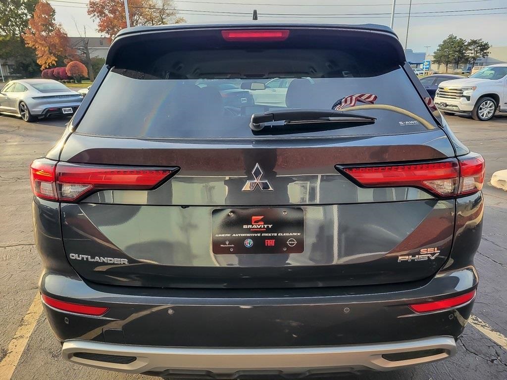 2024 MITSUBISHI OUTLANDER - Image 4