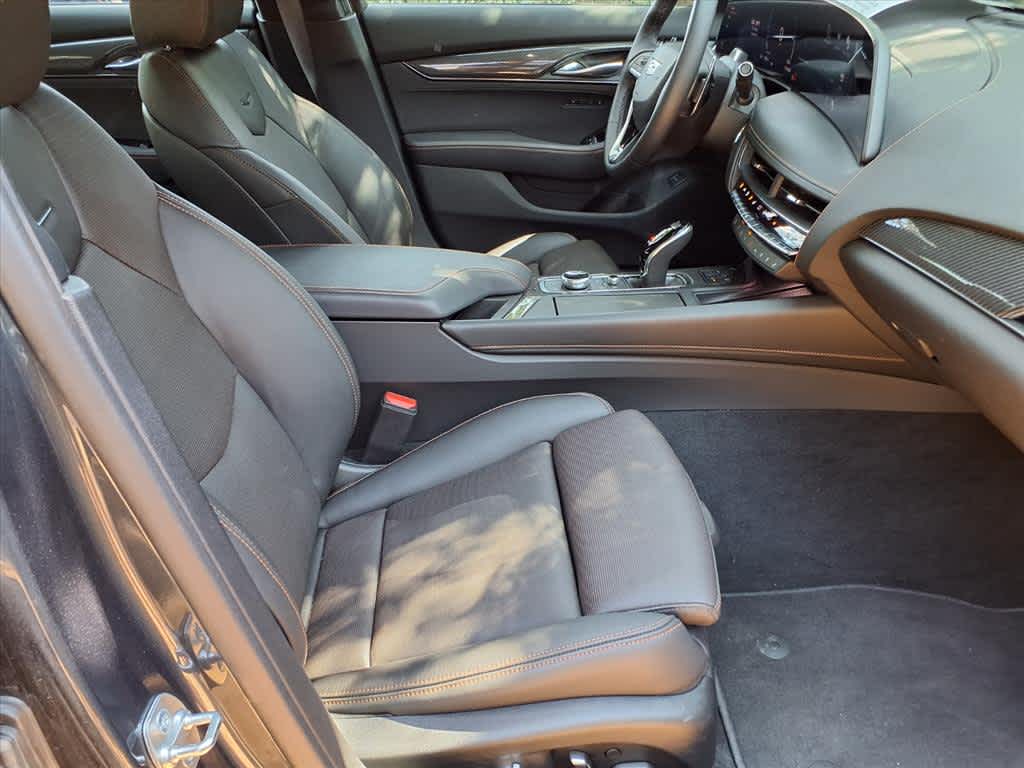 2025 Cadillac CT5 Sport photo 10