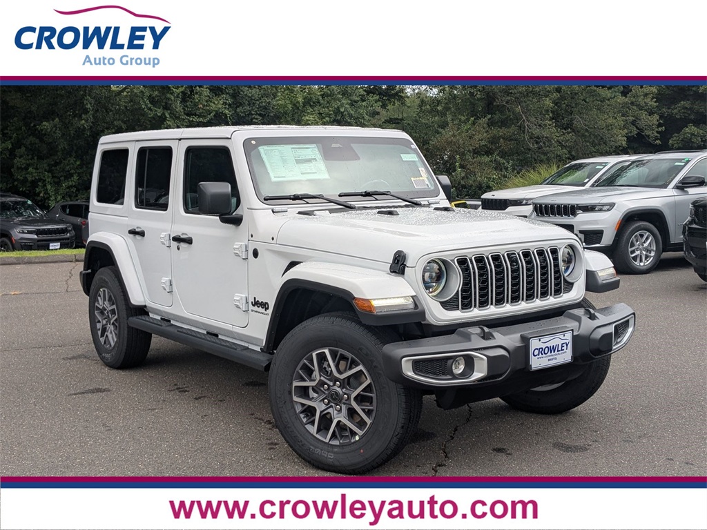 2025 Jeep Wrangler 4-Door Sahara's photo