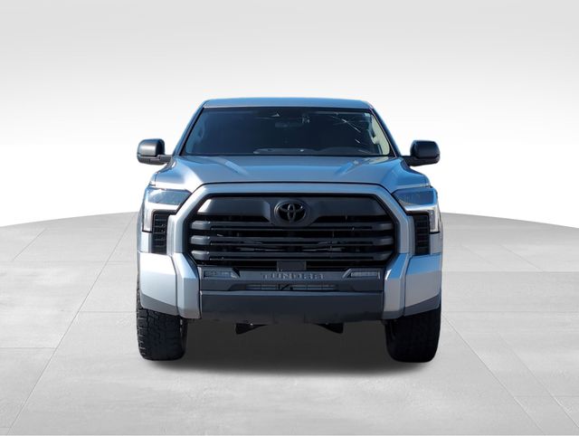 2024 Toyota Tundra SR5 CrewMax photo 8