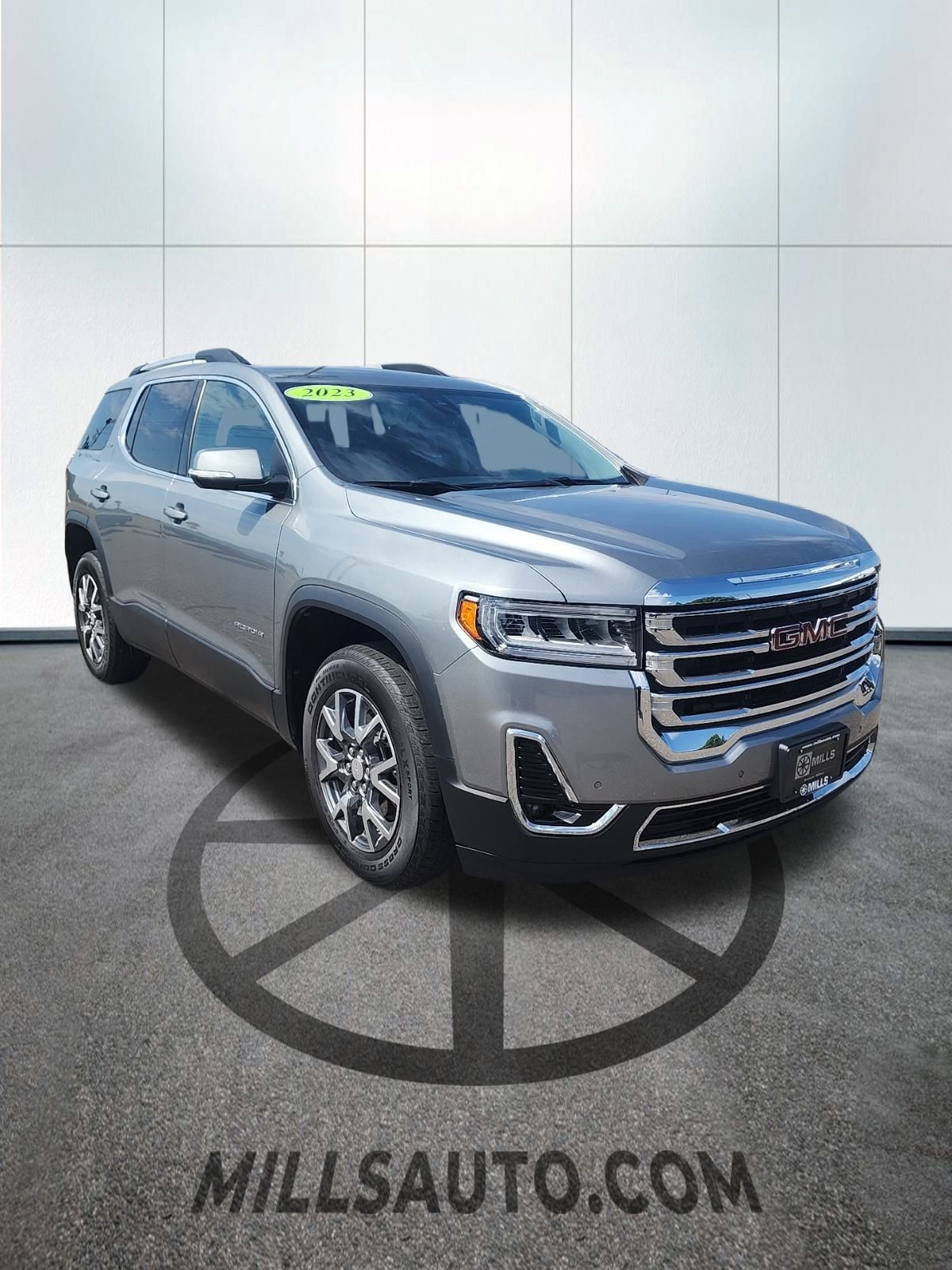2023 Gmc Acadia SLT photo 2