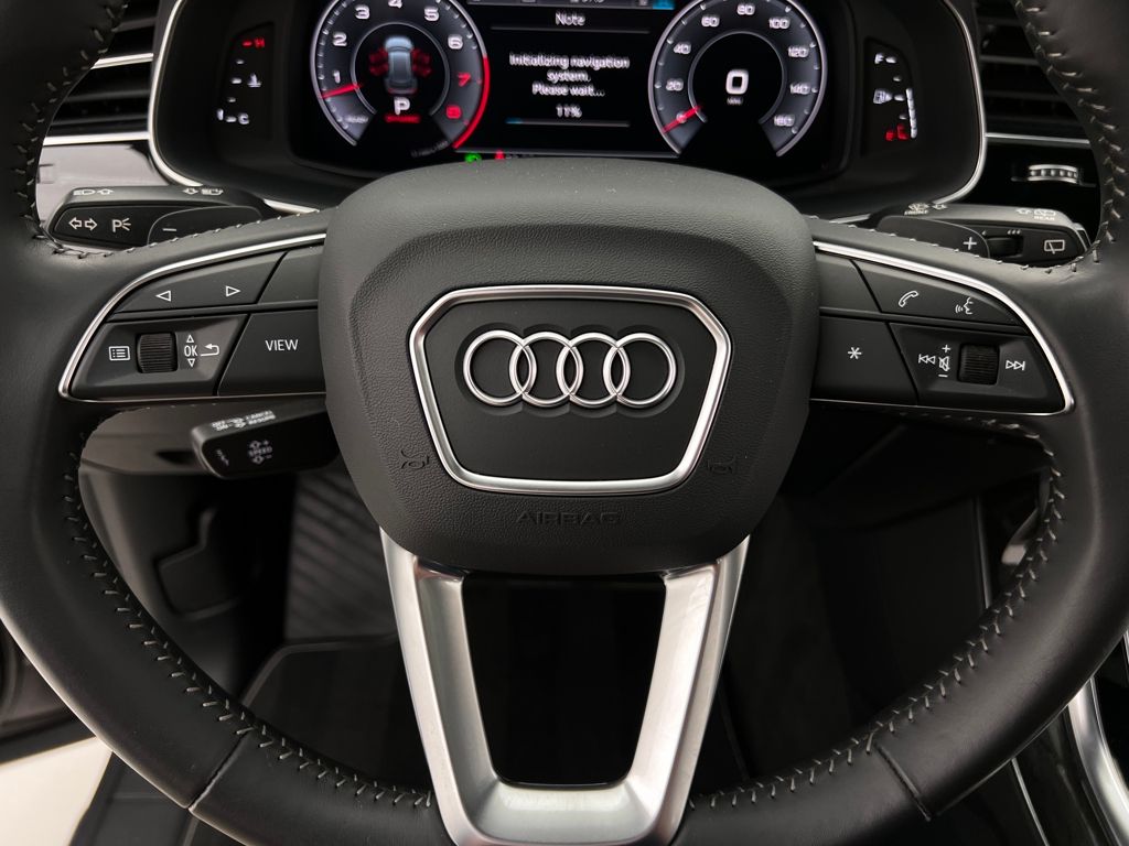 2019 Audi Q8 Premium photo 21