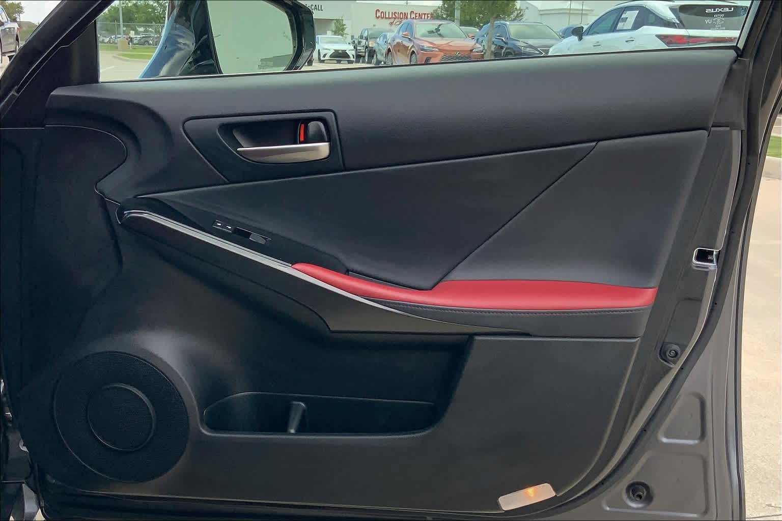 2021 Lexus IS 300 photo 20