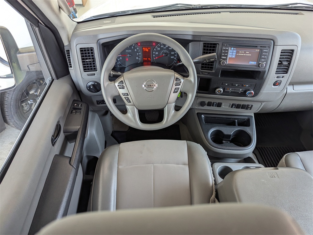2019 Nissan NV3500 photo 11