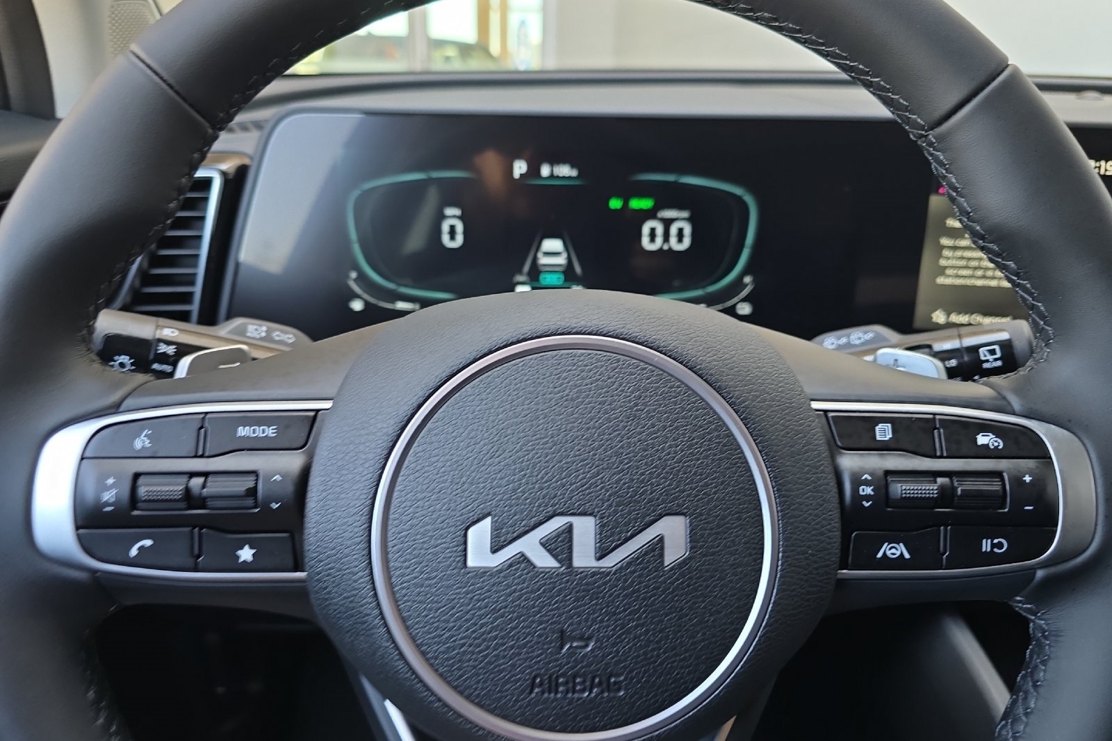 2025 Kia Sportage Hybrid EX photo 18