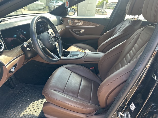 2022 Mercedes Benz E 350 photo 3