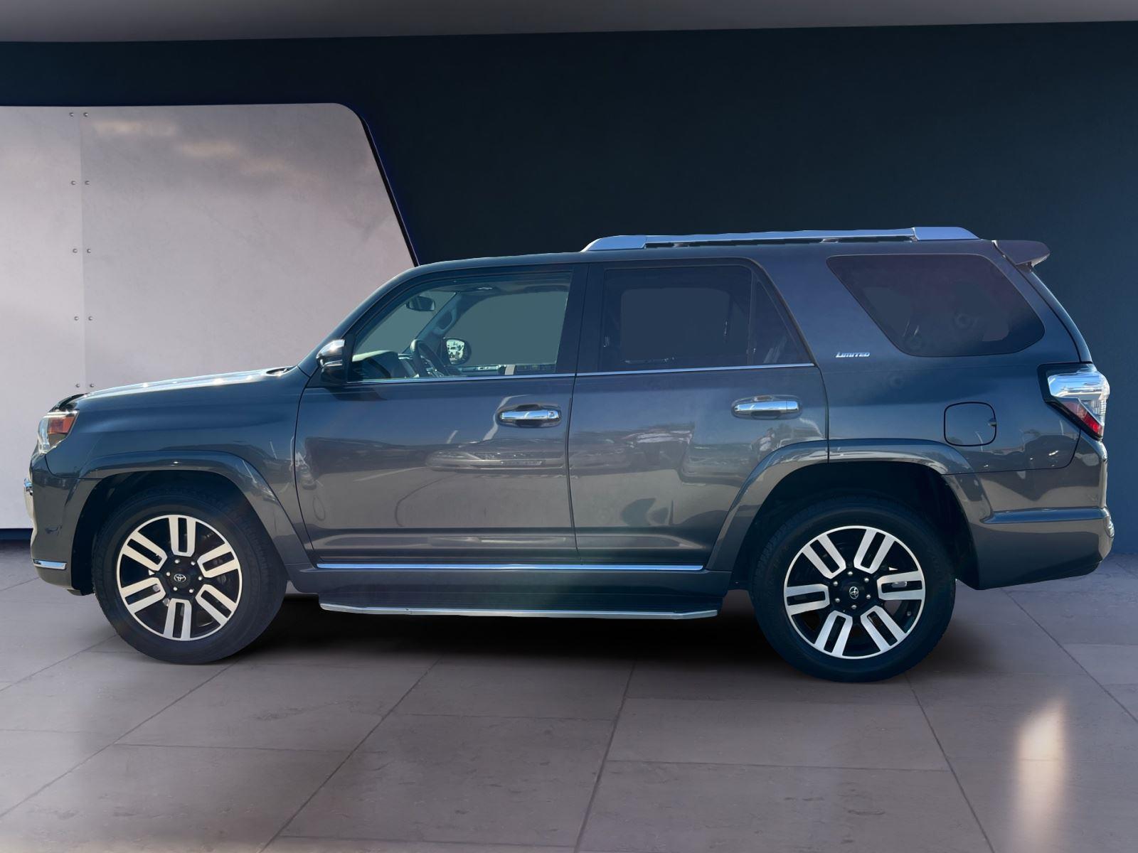 2016 Toyota 4Runner Limited photo 2