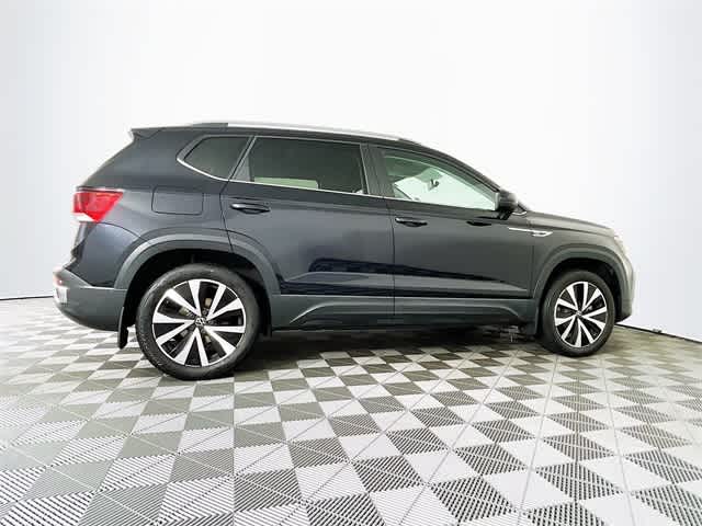 2022 Volkswagen Taos SE photo 9