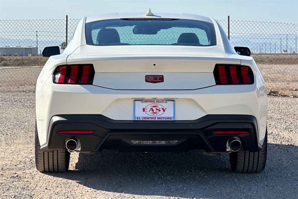 2025 Ford Mustang GT Premium photo 4