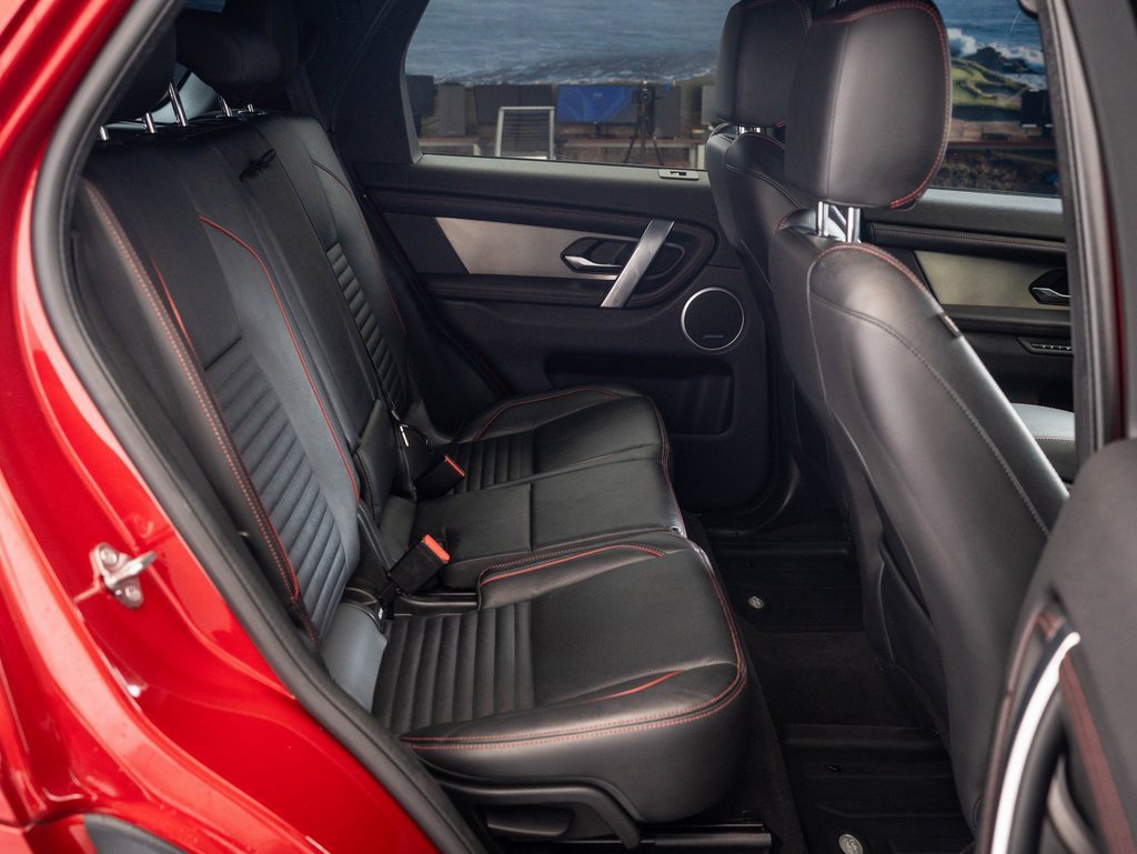 2021 Land Rover Discovery Sport S R-Dynamic photo 32