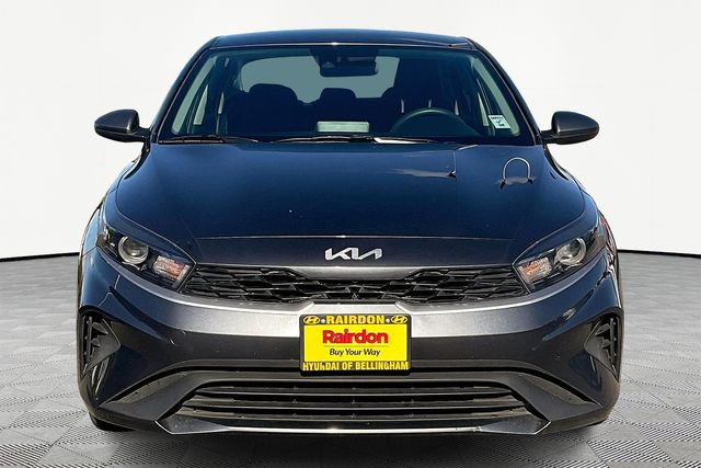 2023 Kia Forte LXS photo 3