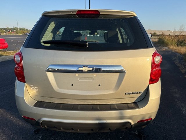 2015 Chevrolet Equinox LS photo 5