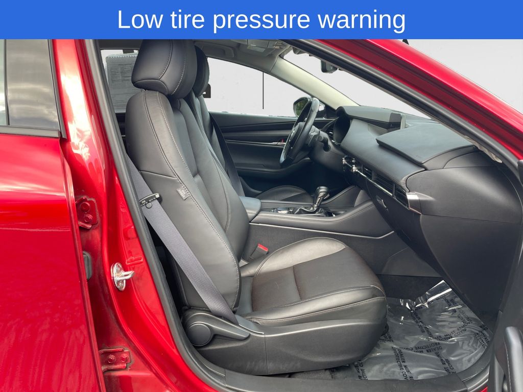 2021 Mazda Mazda3 Premium Plus photo 15