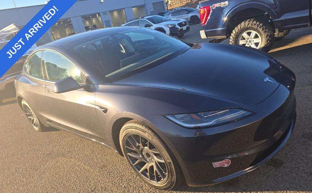 2024 Tesla Model 3 Base's photo