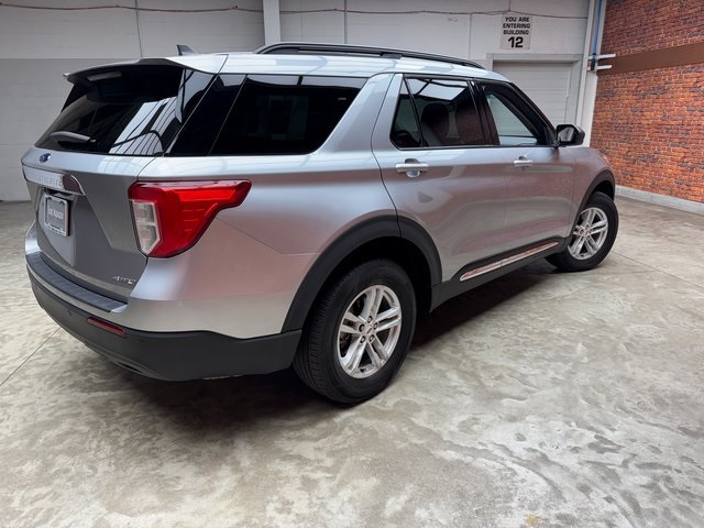 2024 Ford Explorer XLT photo 4