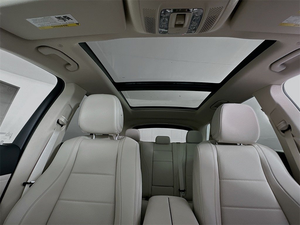 2026 Mercedes Benz GLE 450 4MATIC photo 18