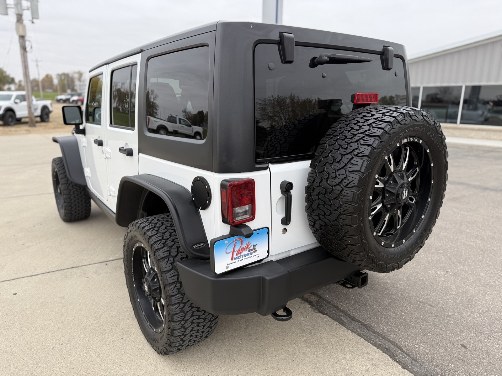 2014 Jeep Wrangler Unlimited Rubicon photo 4