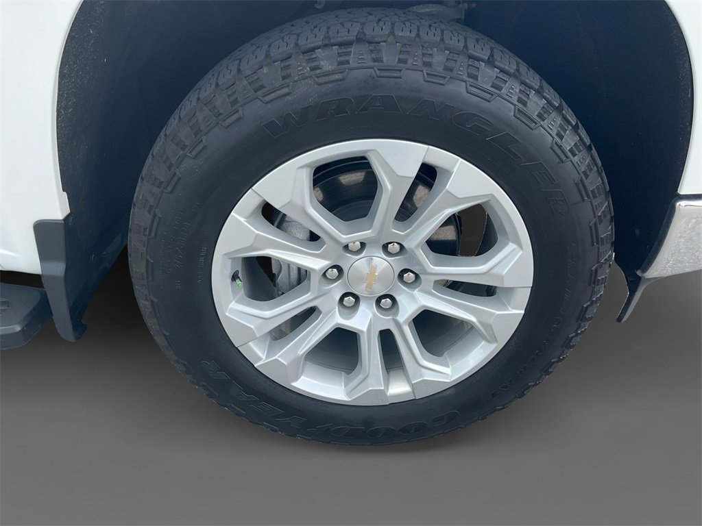 2023 Chevrolet Silverado 1500 LTZ photo 14