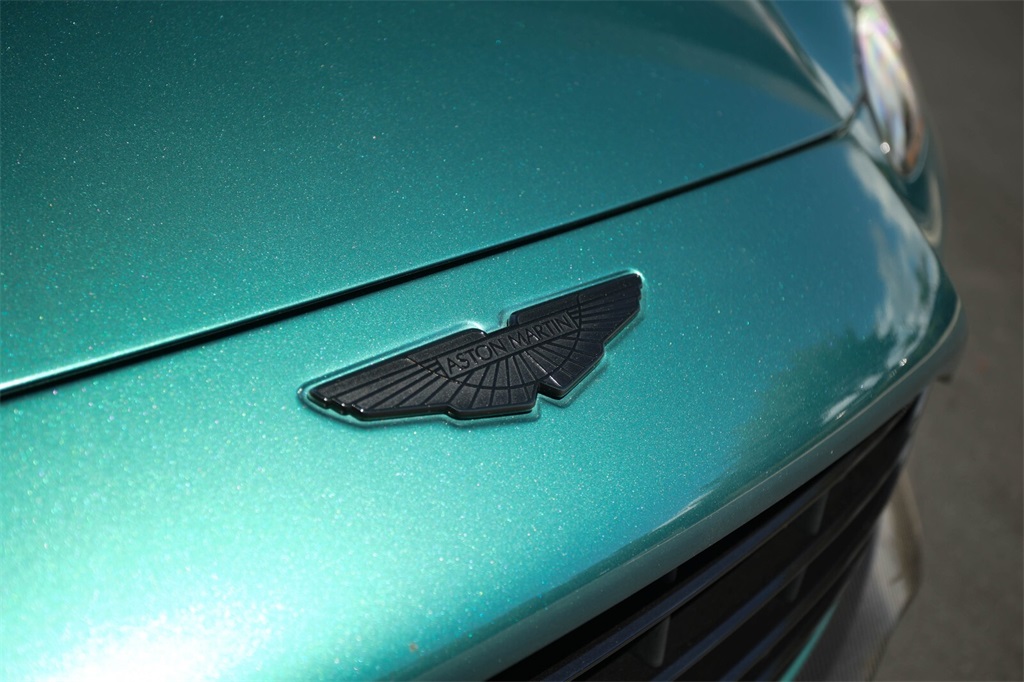 2023 Aston Martin Vantage photo 12