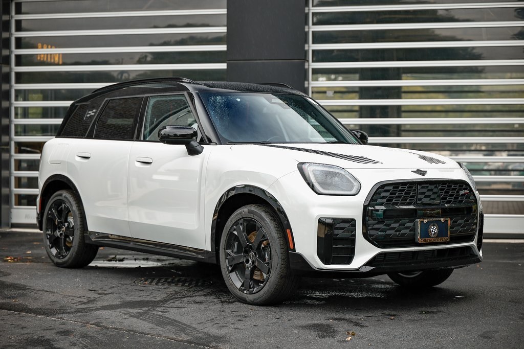 2026 MINI Countryman S's photo