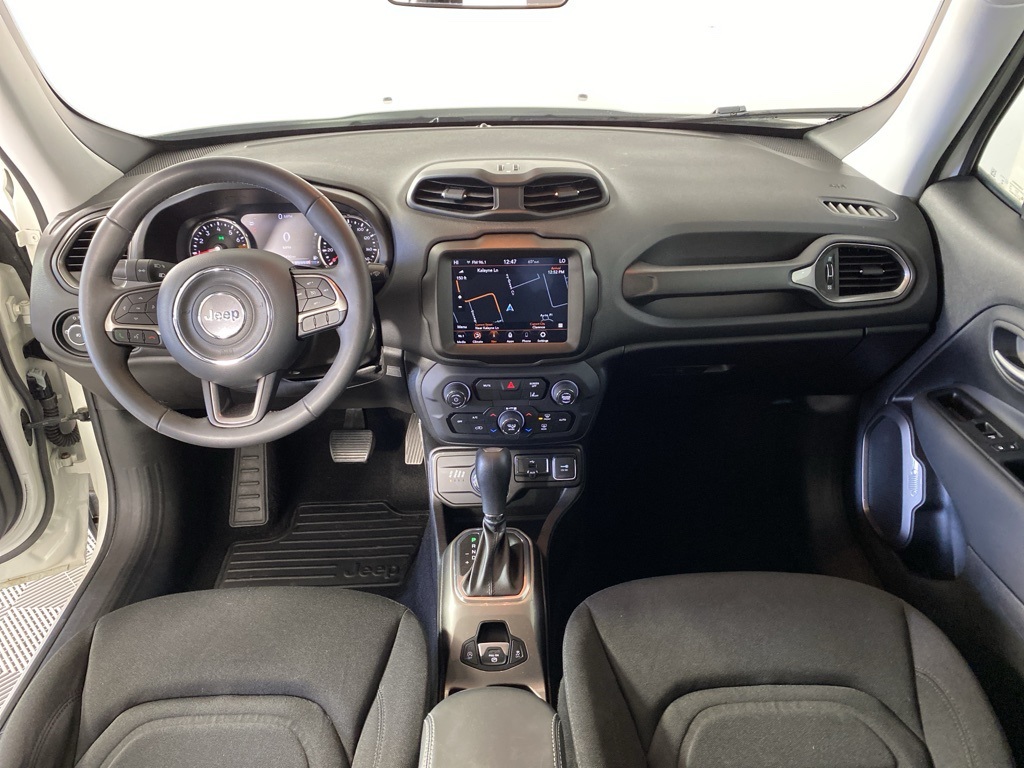 2022 Jeep Renegade Latitude photo 2