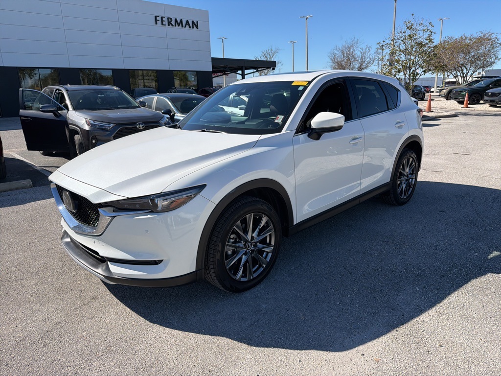 2021 Mazda CX-5 Signature's photo