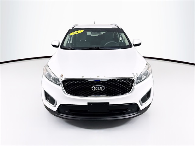 Used 2017 Kia Sorento LX with VIN 5XYPGDA57HG320448 for sale in Lake Wales, FL