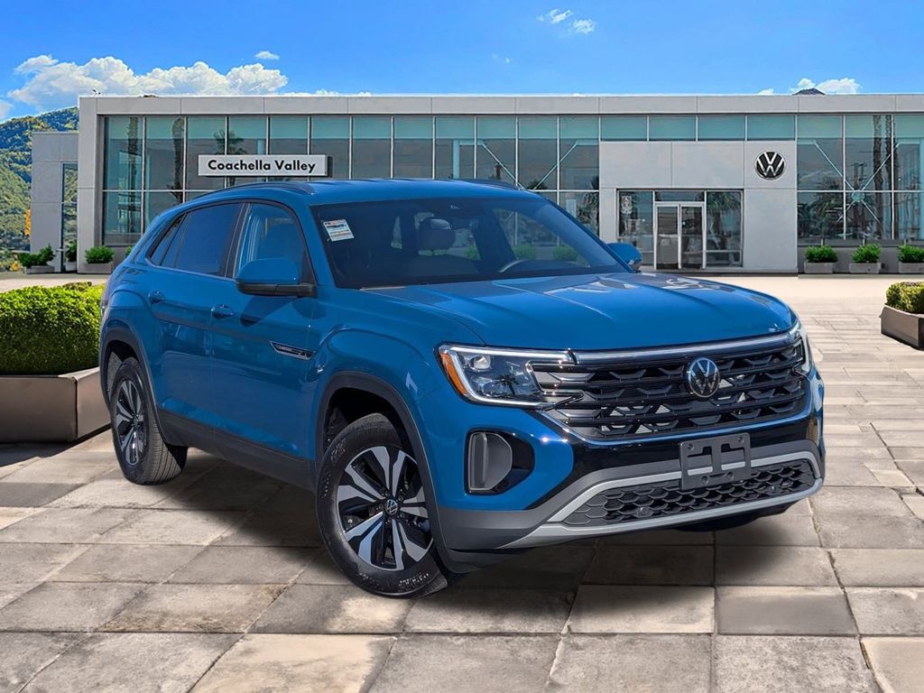 2026 Volkswagen Atlas Cross Sport SE's photo