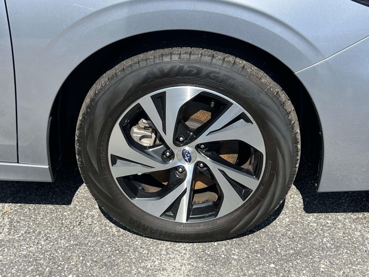2024 Subaru Legacy Base photo 5