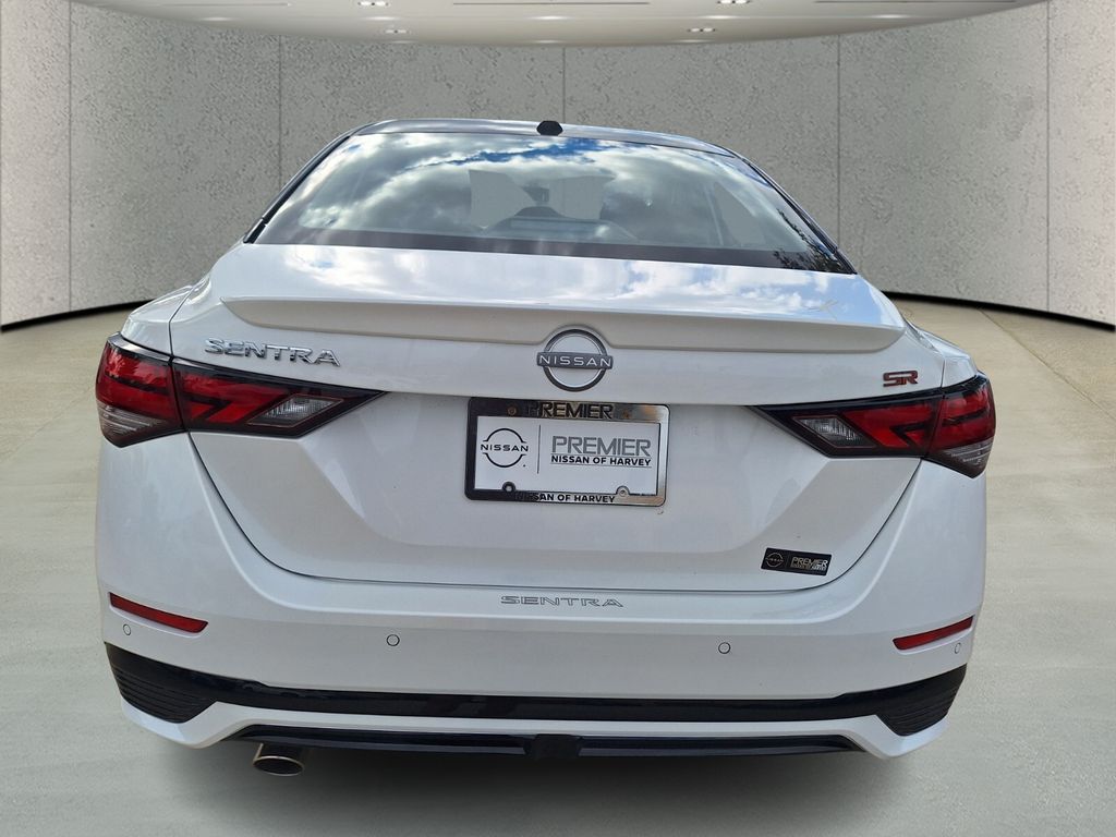 2025 Nissan Sentra SR photo 4
