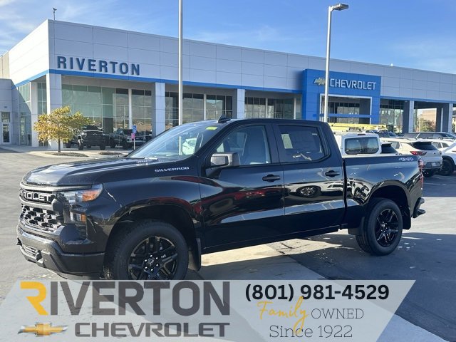 2026 Chevrolet Silverado Custom's photo