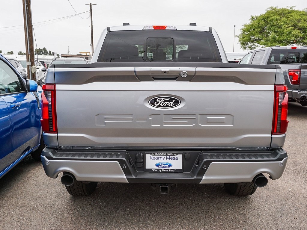 2025 Ford F-150 XLT photo 6