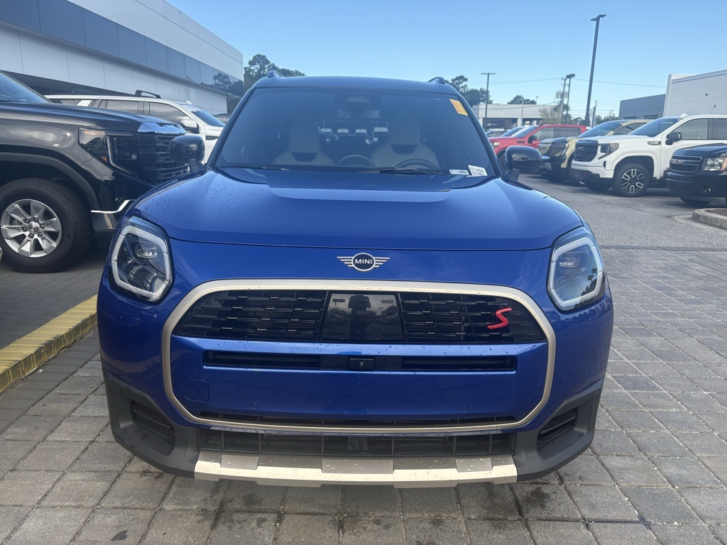 2025 Mini Cooper S ALL4 photo 3