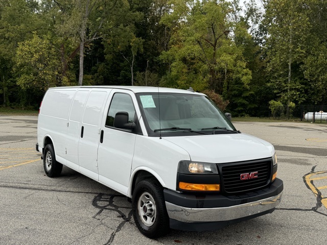 2021 Gmc Savana 2500 Cargo photo 2