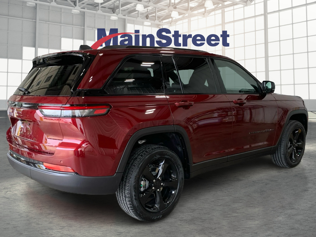 2025 Jeep Grand Cherokee Laredo X photo 5