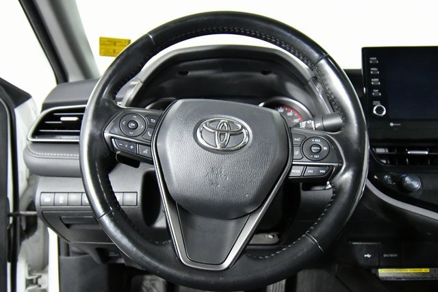 2021 Toyota Camry XSE photo 2