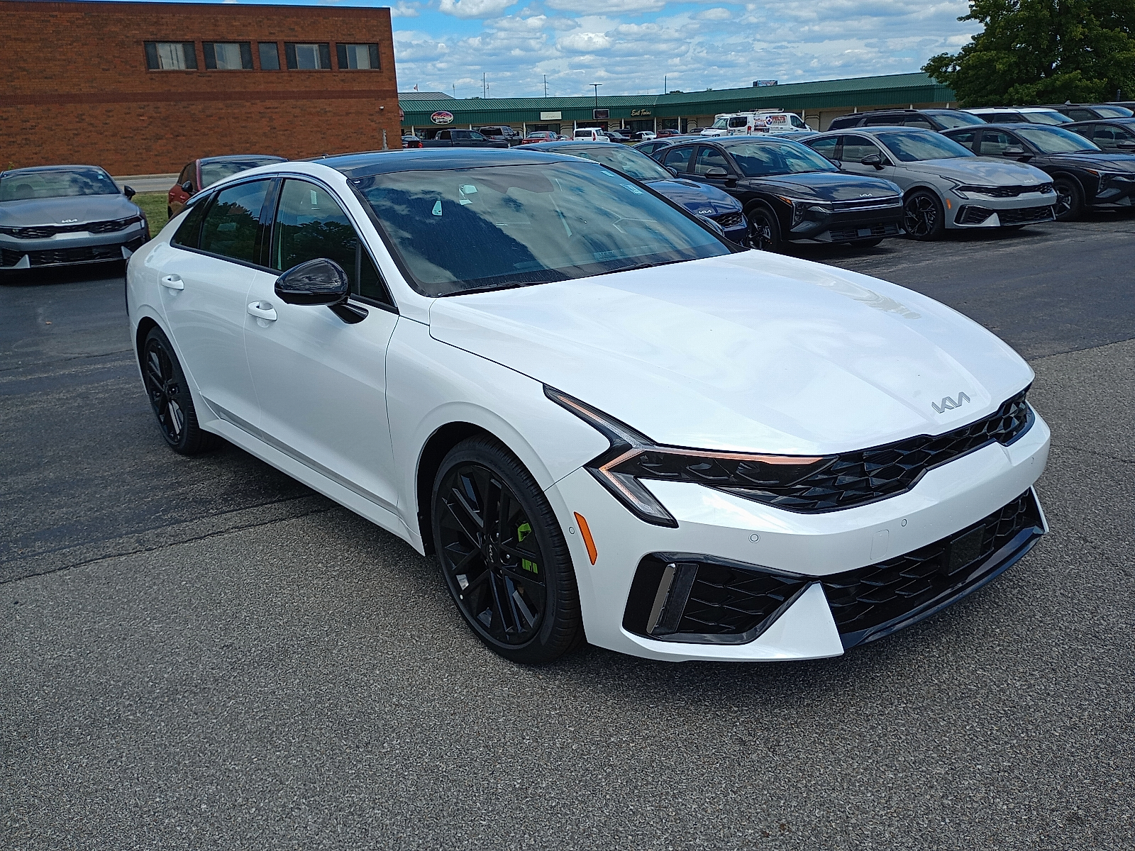 2026 Kia K5 GT's photo