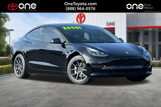 2023 Tesla Model 3 Base's photo