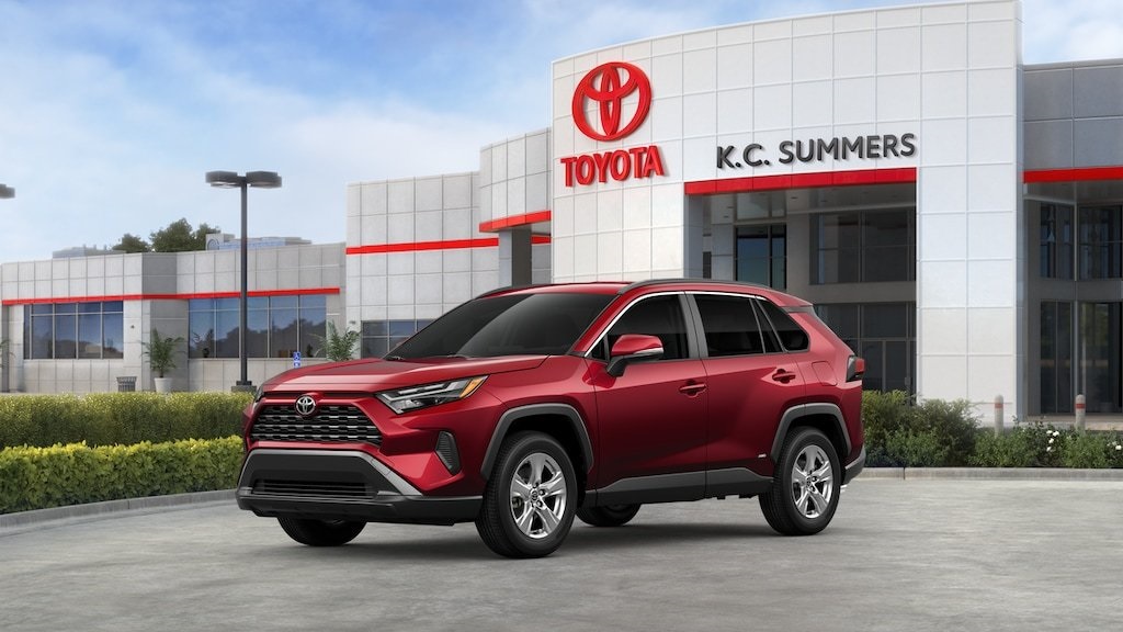 2025 Toyota RAV4 XLE's photo