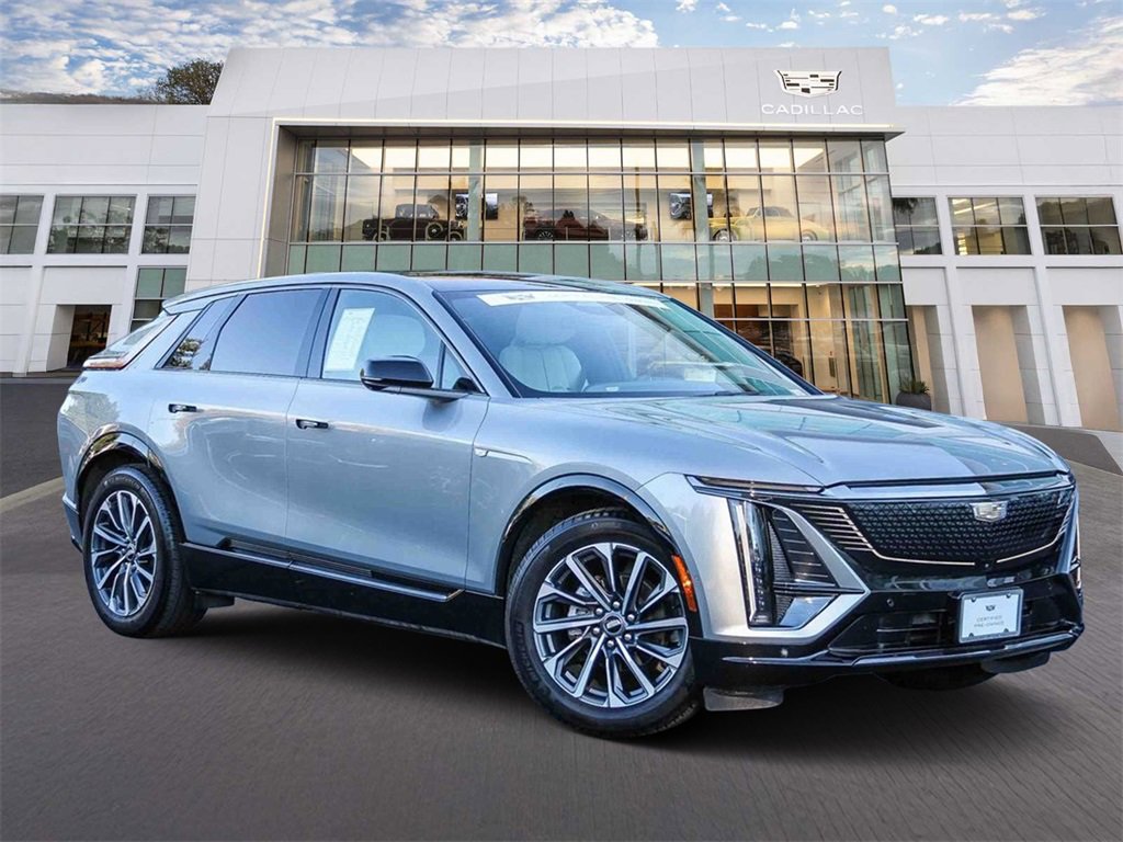 2024 Cadillac LYRIQ Sport 1's photo