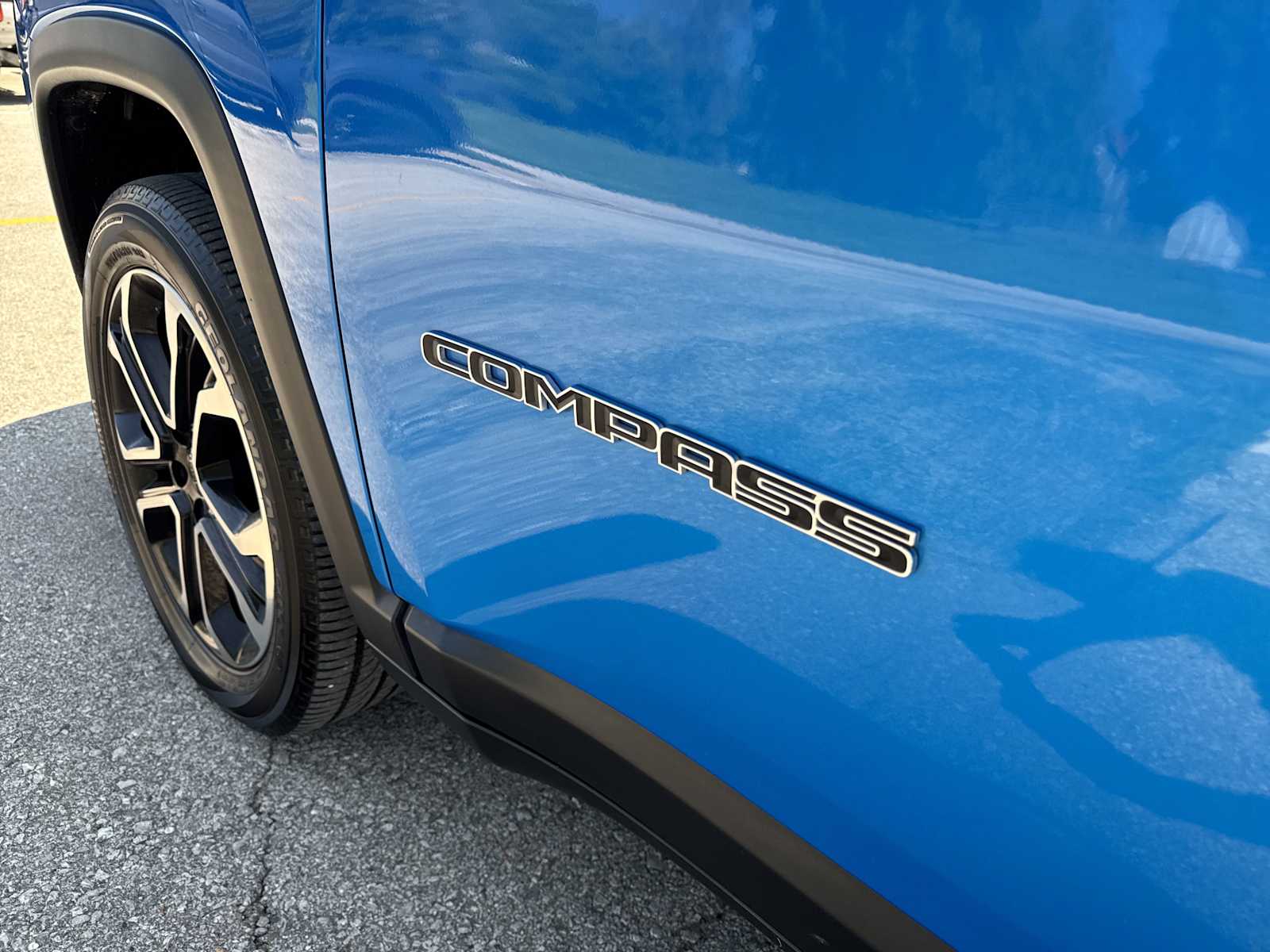 2022 Jeep Compass Limited photo 12